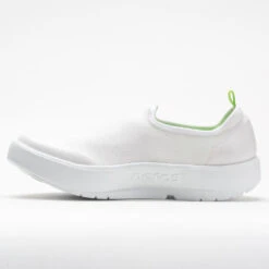 OOFOS OOmg EeZee Women's White/White -Fashion Shoe Store 631174 1
